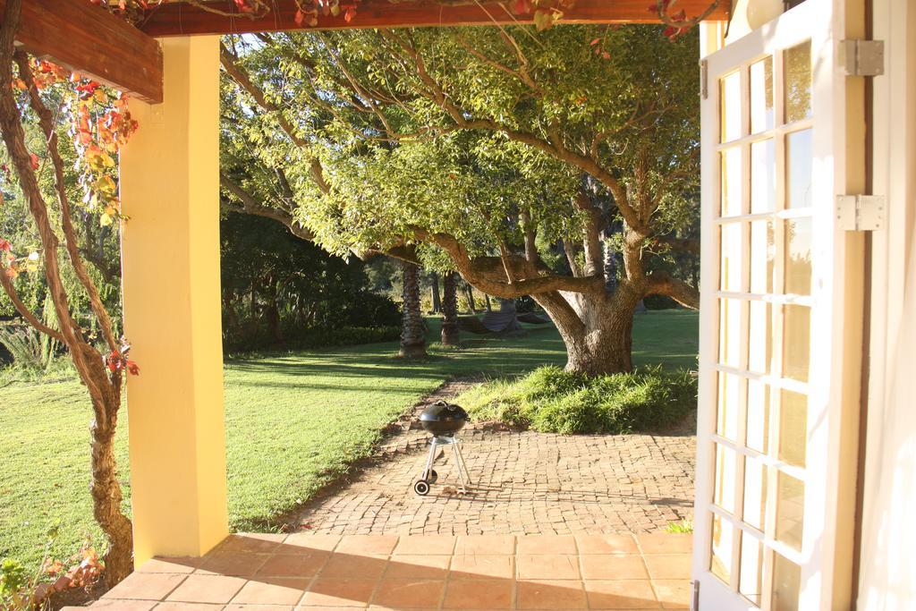 Calais Wine Estate Guest House Paarl Exterior photo